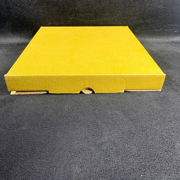 A. Holthe Norway Pewter Julen 1998 Christmas Plate #26 "Visit From The Forrest" - Picture 9 of 14